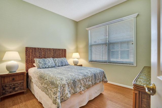 6683 Jog Palm Drive, Boynton Beach, FL 33437