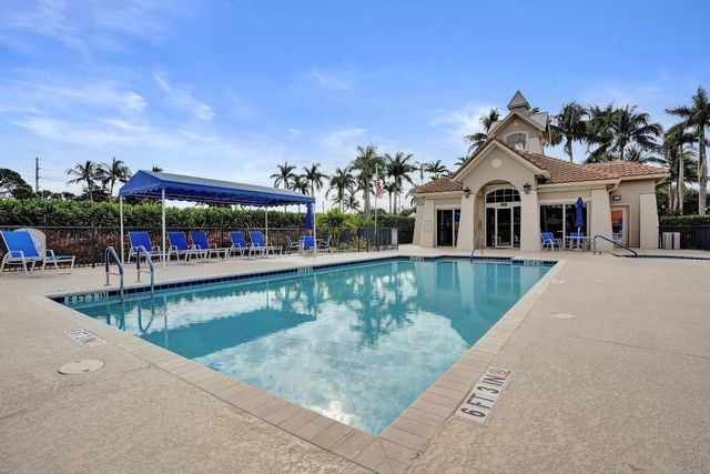 6683 Jog Palm Drive, Boynton Beach, FL 33437
