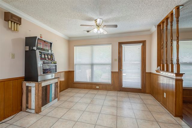 818 Westbrook Drive, Irving, TX 75060