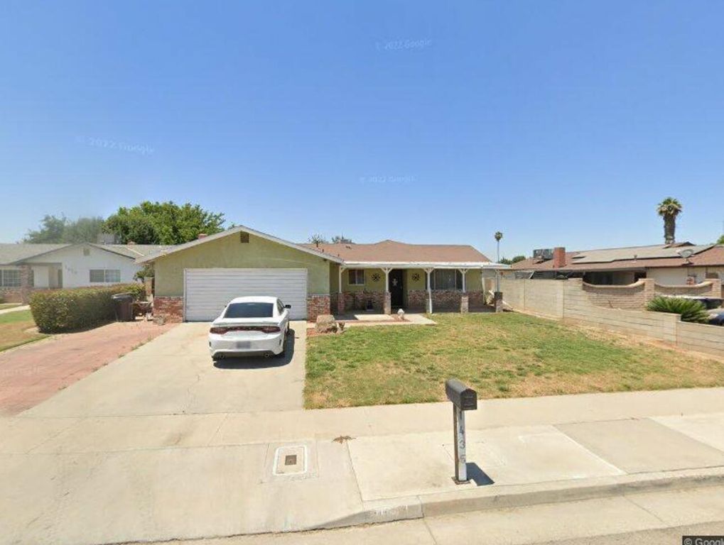 1435 S Salome Street, Tulare, CA 93274