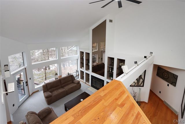 7807 Clearwater Circle, Pompey, NY 13104