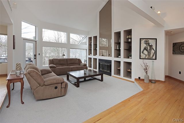 7807 Clearwater Circle, Pompey, NY 13104
