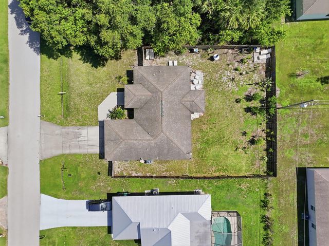 2674 SW ABELARD Street, Port St. Lucie, FL 34953