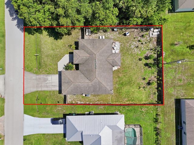 2674 SW ABELARD Street, Port St. Lucie, FL 34953
