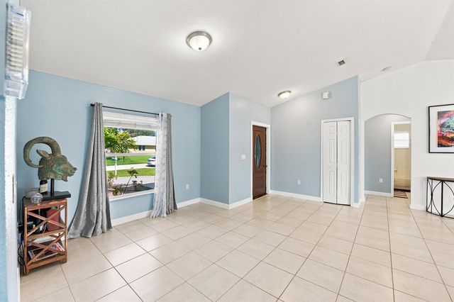 2674 SW ABELARD Street, Port St. Lucie, FL 34953