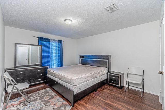 3016 Cesareo Drive, Grand Prairie, TX 75052