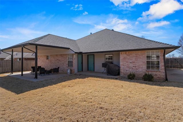 420 Palo Verde Drive, Yukon, OK 73099
