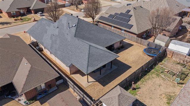 420 Palo Verde Drive, Yukon, OK 73099