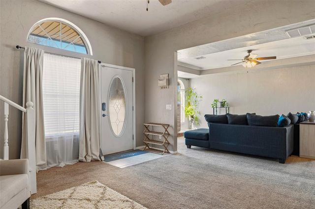 420 Palo Verde Drive, Yukon, OK 73099