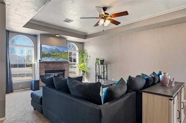 420 Palo Verde Drive, Yukon, OK 73099