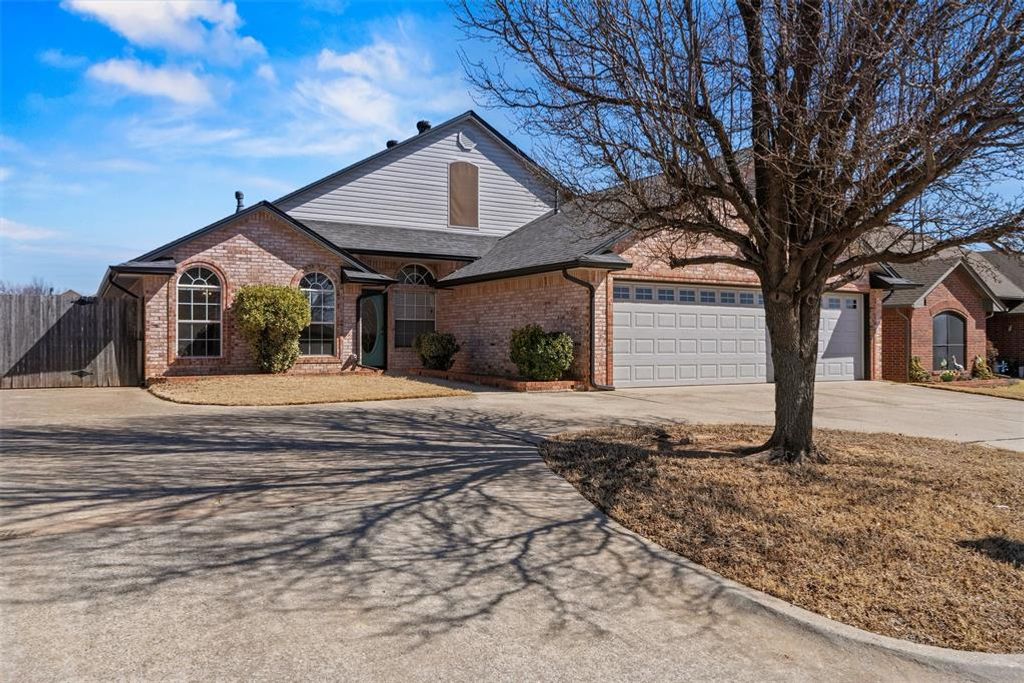 420 Palo Verde Drive, Yukon, OK 73099