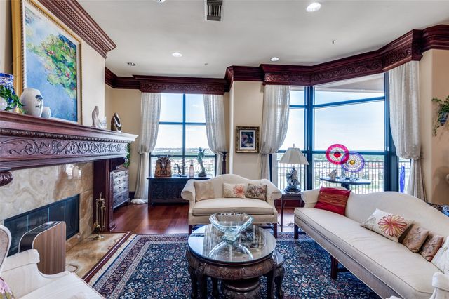 330 Las Colinas Boulevard E 1708, Irving, TX 75039