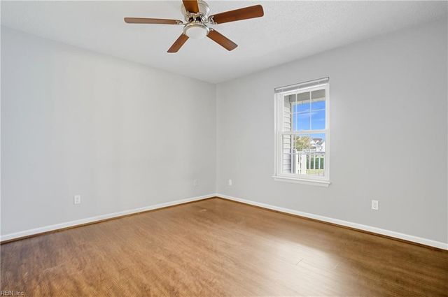 610 Pylon CT, Virginia Beach, VA 23462