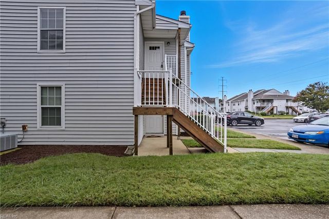 610 Pylon CT, Virginia Beach, VA 23462