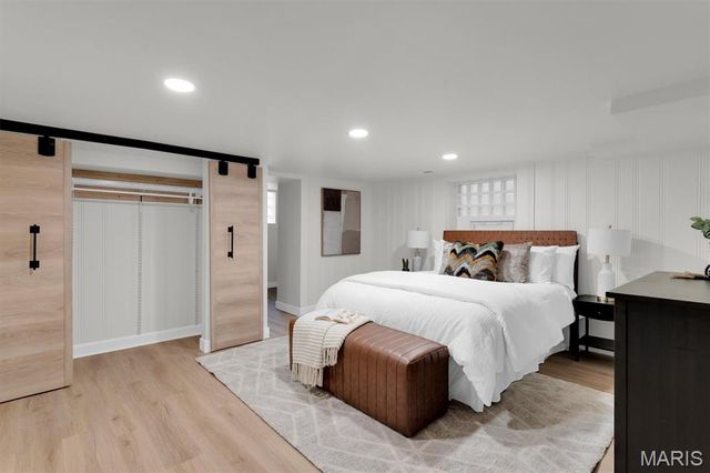 2238 Edwards, St Louis, MO 63110