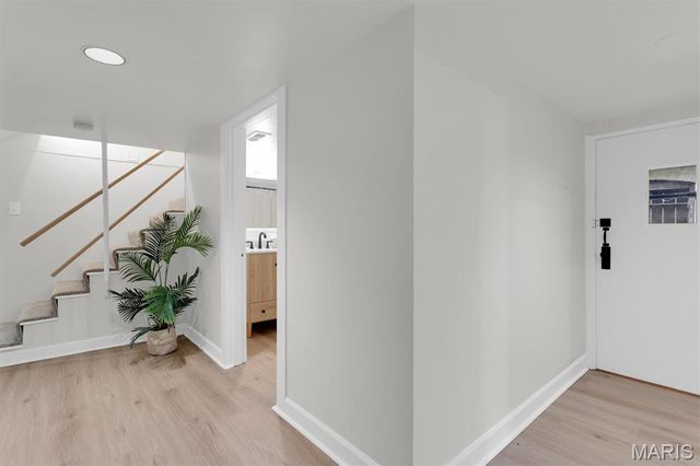 2238 Edwards, St Louis, MO 63110