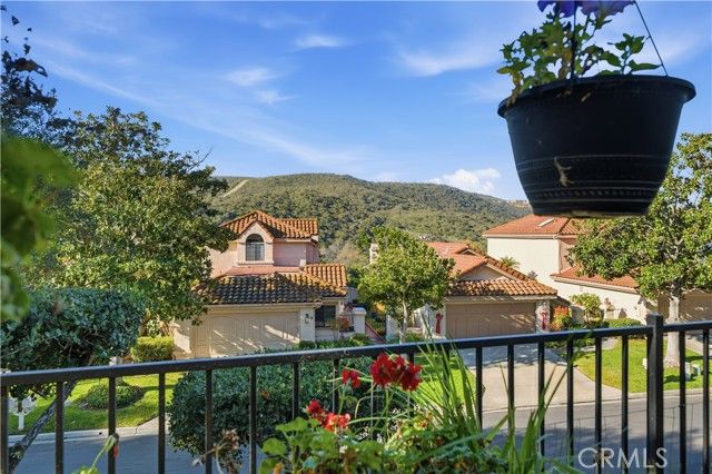 29104 Vista Valley, Vista, CA 92084