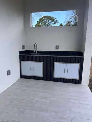 3718 8th ST SW, Lehigh Acres, FL 33976