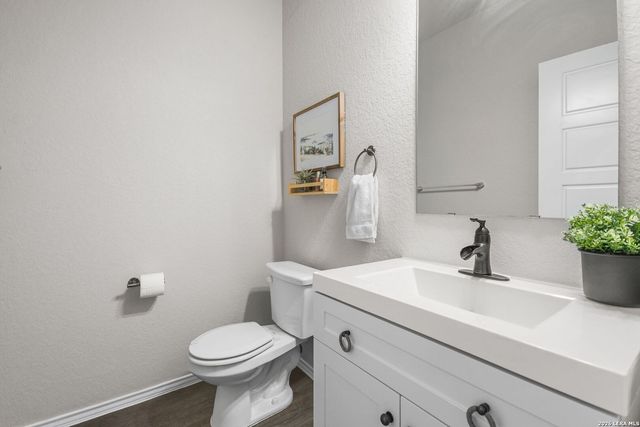 9034 Alvarado Bend, San Antonio, TX 78245