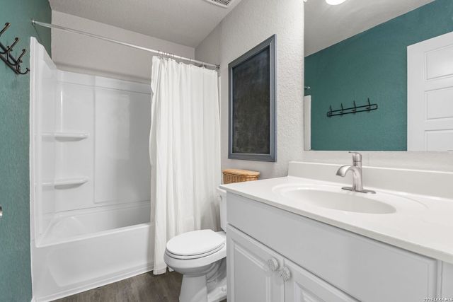 9034 Alvarado Bend, San Antonio, TX 78245