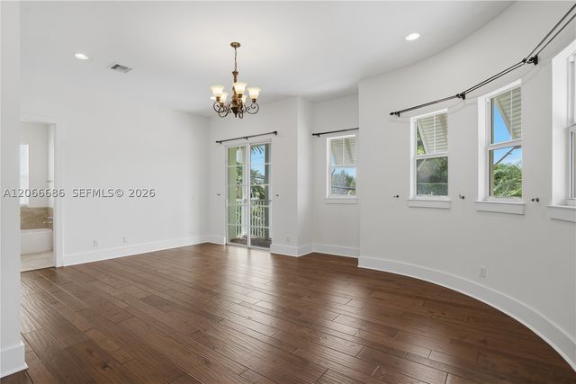 1749 NE 9th St, Fort Lauderdale, FL 33304