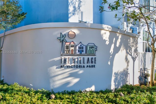 1749 NE 9th St, Fort Lauderdale, FL 33304