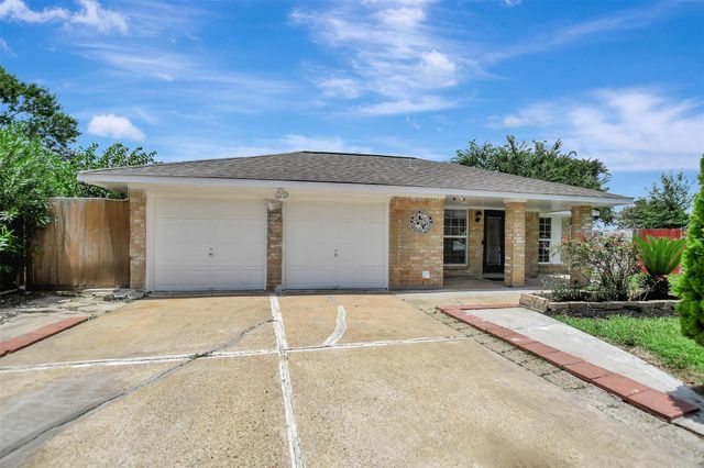 11803 Rhinebeck Drive, Houston, TX 77089