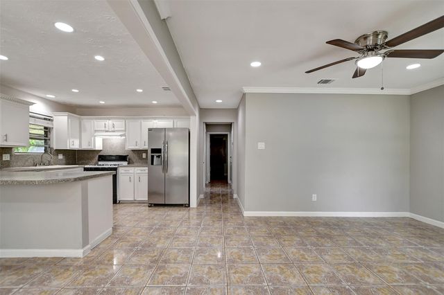 11803 Rhinebeck Drive, Houston, TX 77089