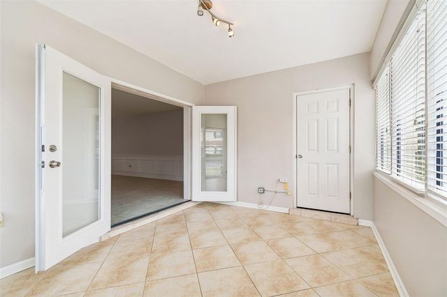 10375 CARROLLWOOD LANE 332, Tampa, FL 33618