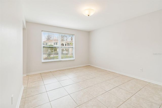 10375 CARROLLWOOD LANE 332, Tampa, FL 33618