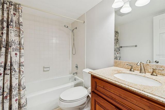 10375 CARROLLWOOD LANE 332, Tampa, FL 33618