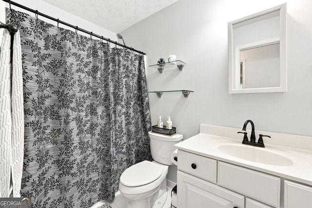 1400 Walnut Hill Circle, Lawrenceville, GA 30043