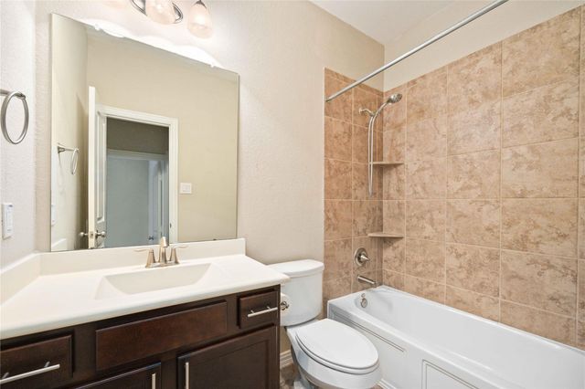 19502 Flatrock Park Lane, Houston, TX 77073