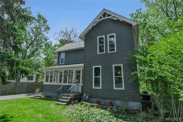 193 East Main Street, Hamburg, NY 14075