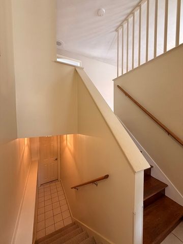 43 Deerfield Ave, Westwood, MA 02090