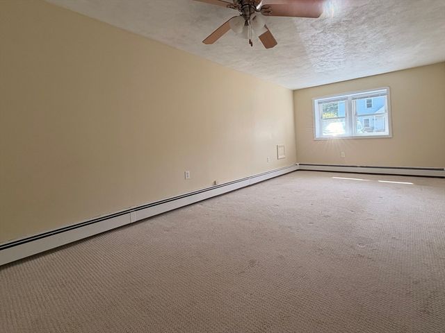 43 Deerfield Ave, Westwood, MA 02090