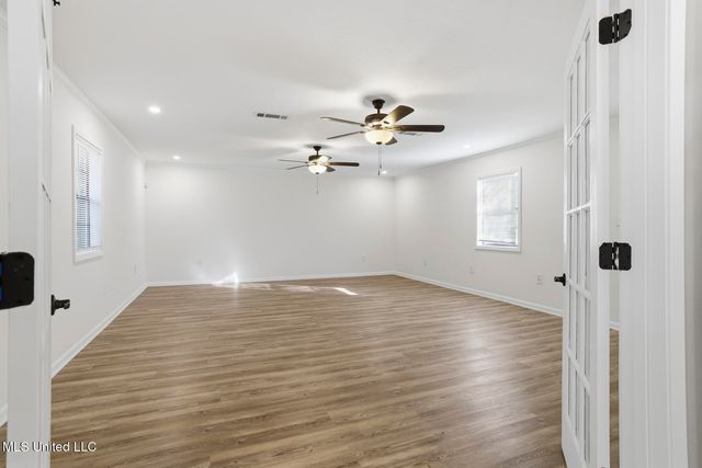 1068 Westway Street, Jackson, MS 39212