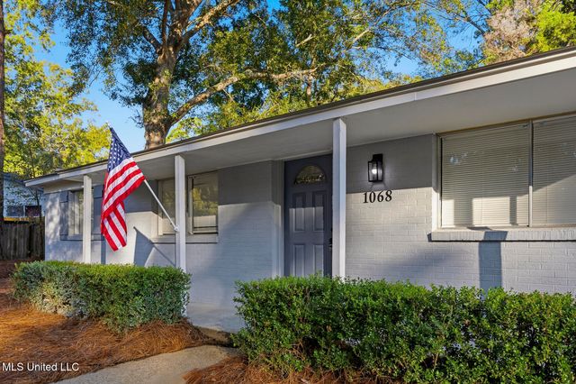 1068 Westway Street, Jackson, MS 39212
