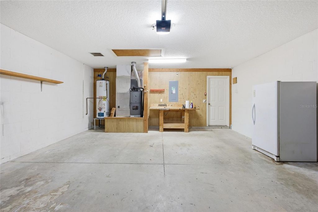 Image 20 of property listing at 4905 KELSO STREET, Leesburg, FL 34748