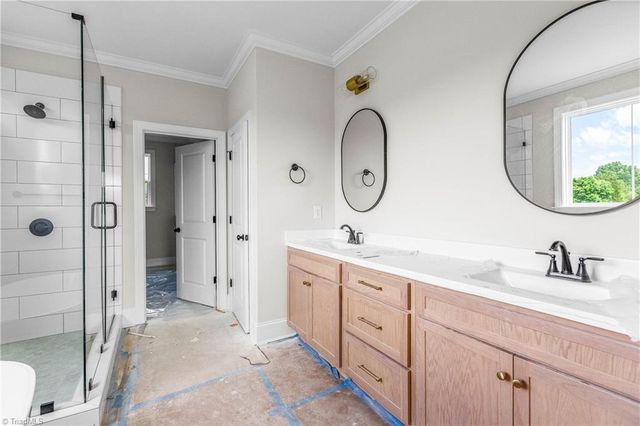 176 Armsworthy Road, Advance, NC 27006