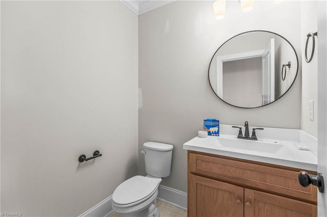 176 Armsworthy Road, Advance, NC 27006