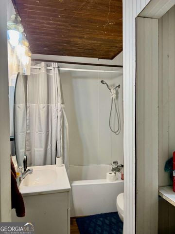 402 S Berrien Street, Nashville, GA 31639