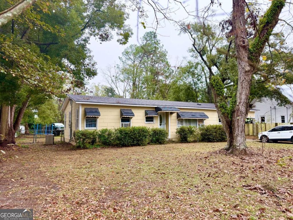 402 S Berrien Street, Nashville, GA 31639