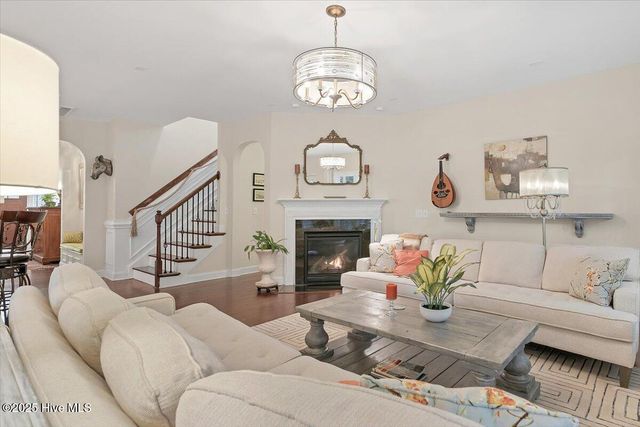 275 Wiregrass Lane, Southern Pines, NC 28387