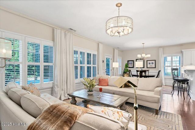 275 Wiregrass Lane, Southern Pines, NC 28387