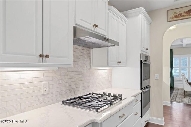 275 Wiregrass Lane, Southern Pines, NC 28387