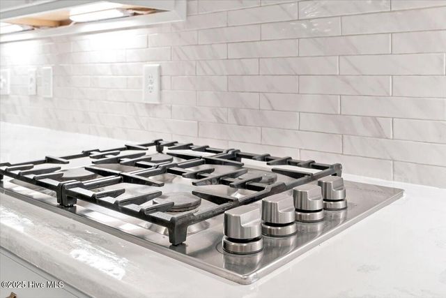 275 Wiregrass Lane, Southern Pines, NC 28387