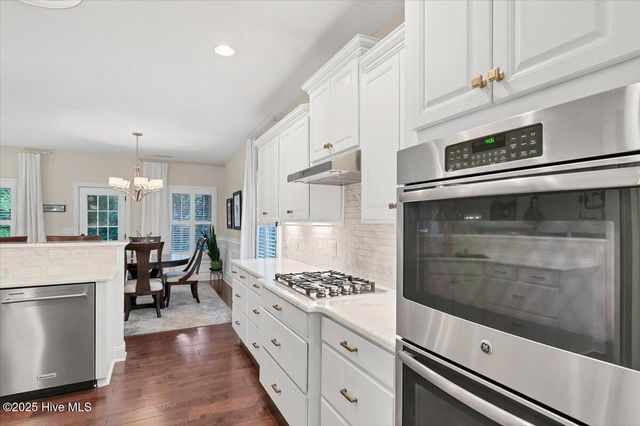 275 Wiregrass Lane, Southern Pines, NC 28387