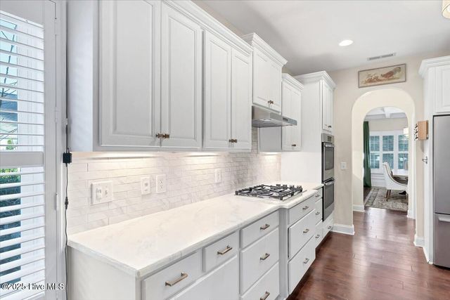 275 Wiregrass Lane, Southern Pines, NC 28387