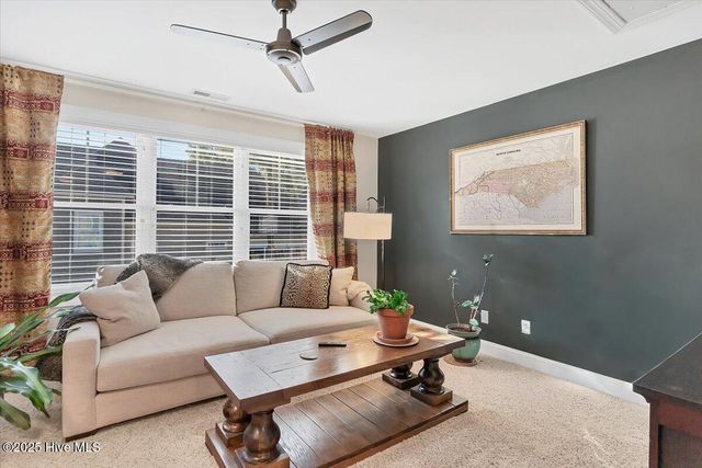 275 Wiregrass Lane, Southern Pines, NC 28387